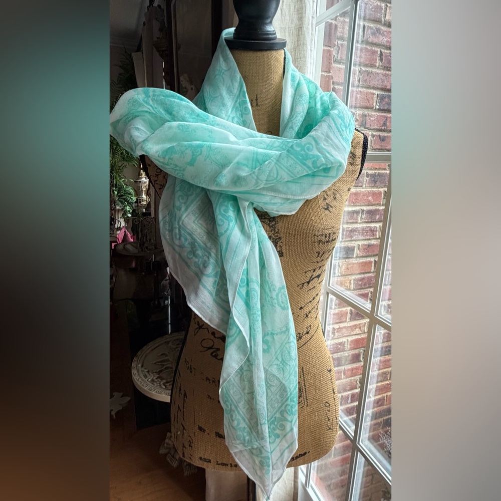 Mint Green Patterned square Scarf - Picture 2 of 12